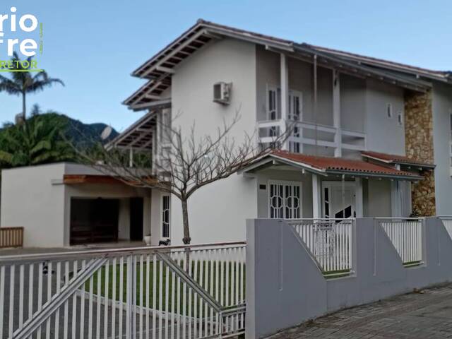 #80 - Casa para Venda em Schroeder - SC - 2