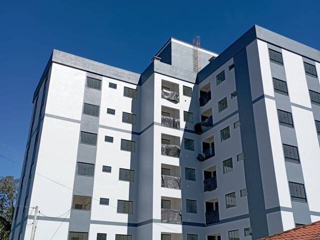 #143 - Apartamento para Venda em Schroeder - SC