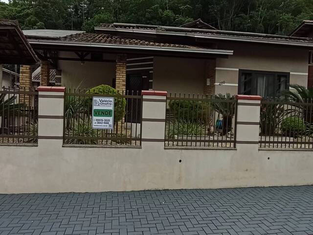 #150 - Casa para Venda em Schroeder - SC - 2